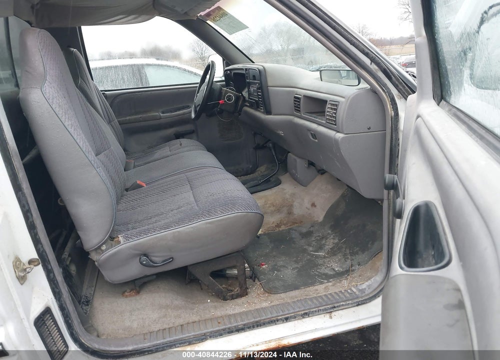 1994 DODGE RAM 1500 VIN: 1B7HF16Y7RS515924