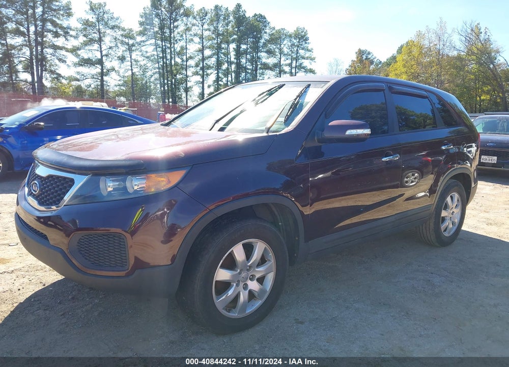 2013 KIA SORENTO LX VIN: 5XYKT4A10DG313225