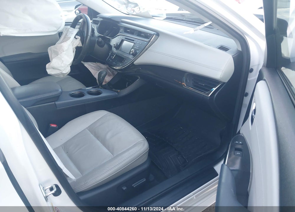 2015 TOYOTA AVALON XLE VIN: 4T1BK1EB2FU182493