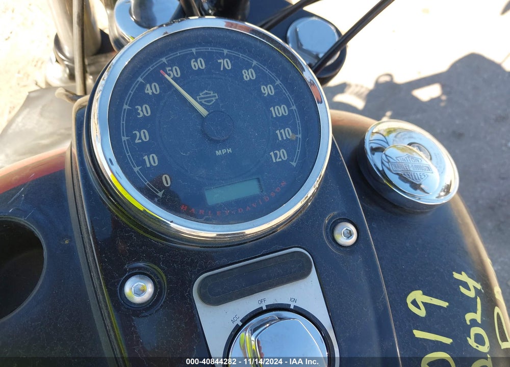 2015 HARLEY-DAVIDSON FXDF DYNA FAT BOB VIN: 1HD1GYM18FC303230