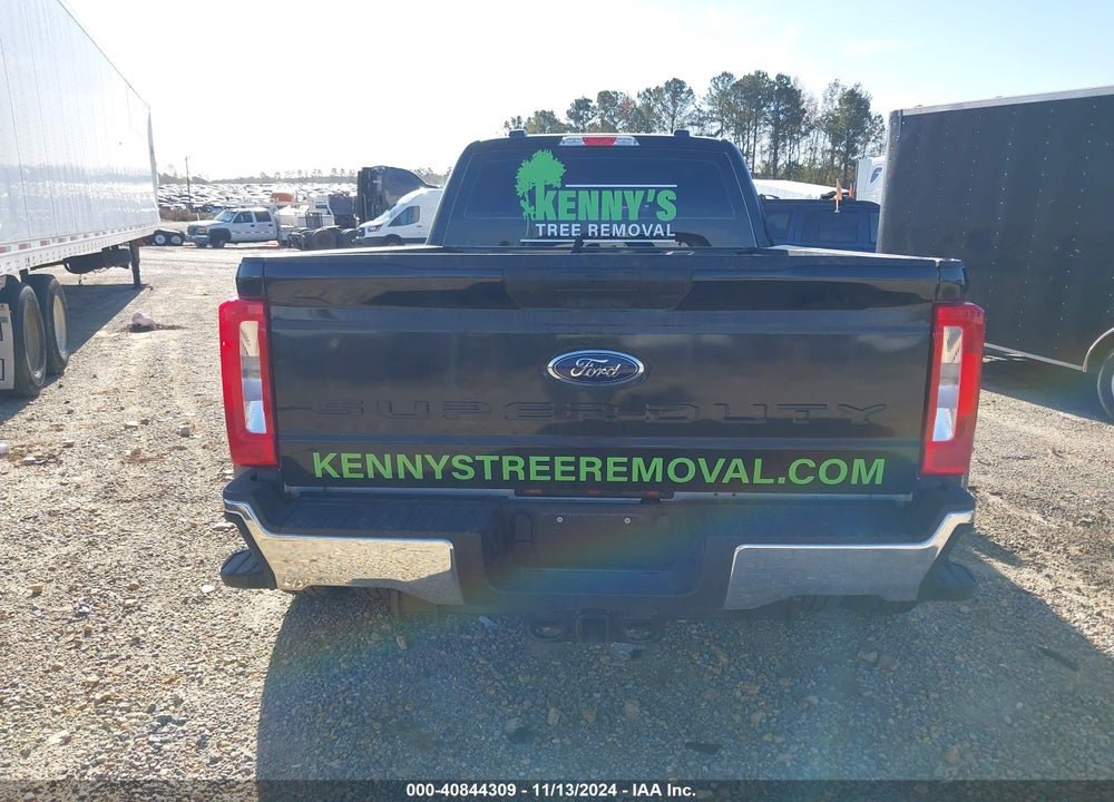 2024 FORD SUPER DUTY F-350 DRW XL VIN: 1FT8W3DT4REC12939