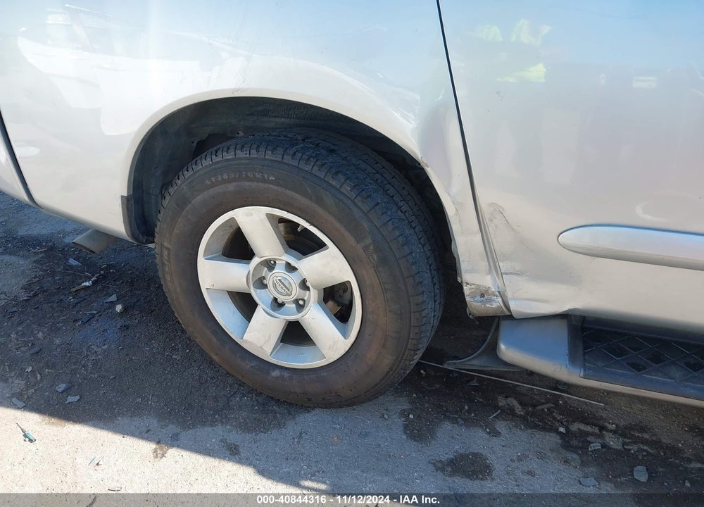 2004 NISSAN PATHFINDER ARMADA SE VIN: 5N1AA08A54N743899