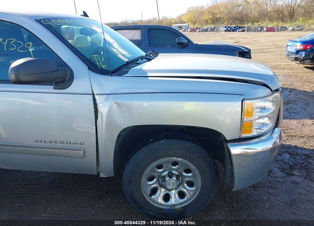 2012 CHEVROLET SILVERADO 1500 LS VIN: 1GCRCREA2CZ248576