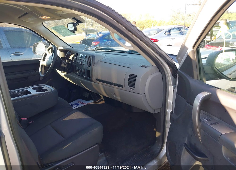 2012 CHEVROLET SILVERADO 1500 LS VIN: 1GCRCREA2CZ248576