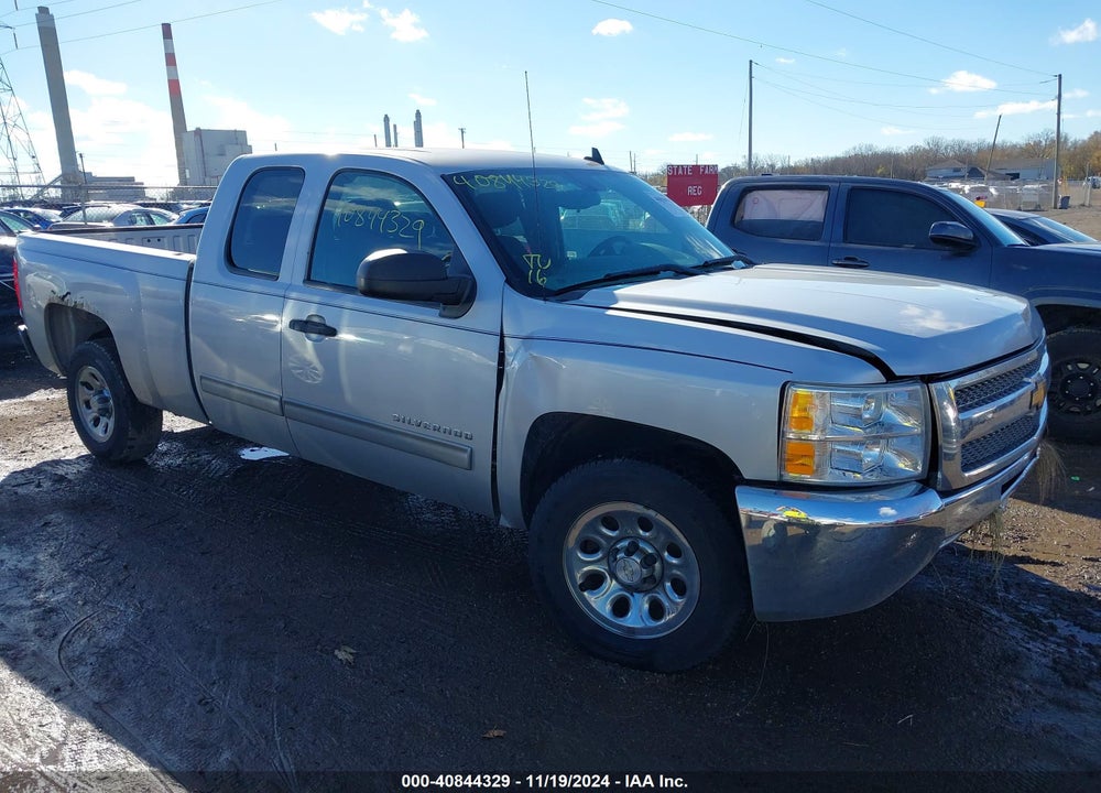 2012 CHEVROLET SILVERADO 1500 LS VIN: 1GCRCREA2CZ248576