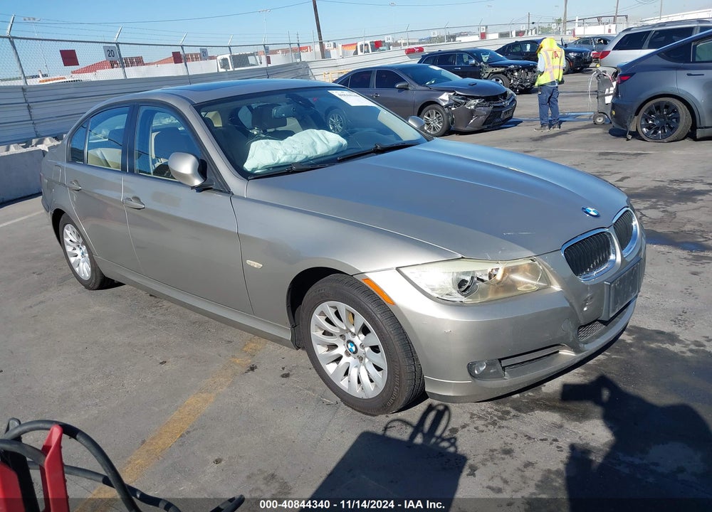 2009 BMW 328I VIN: WBAPH53579A438160