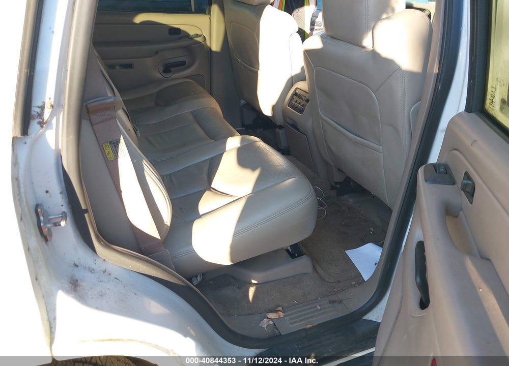 2004 CHEVROLET TAHOE LT VIN: 1GNEK13Z34R322897