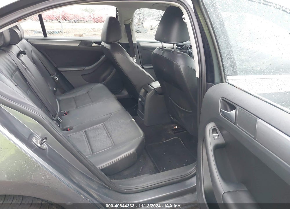 2013 VOLKSWAGEN JETTA 2.0L TDI VIN: 3VWLL7AJ5DM406229