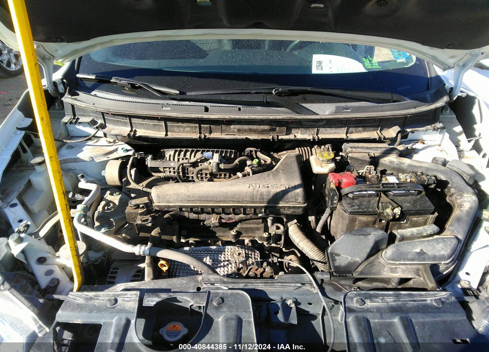 2018 NISSAN ROGUE SV VIN: KNMAT2MV1JP591414