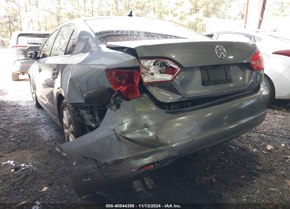 2014 VOLKSWAGEN JETTA 1.8T SE VIN: 3VWD17AJ1EM417966