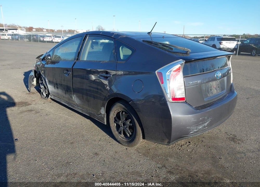 2013 TOYOTA PRIUS TWO VIN: JTDKN3DUXD5605919