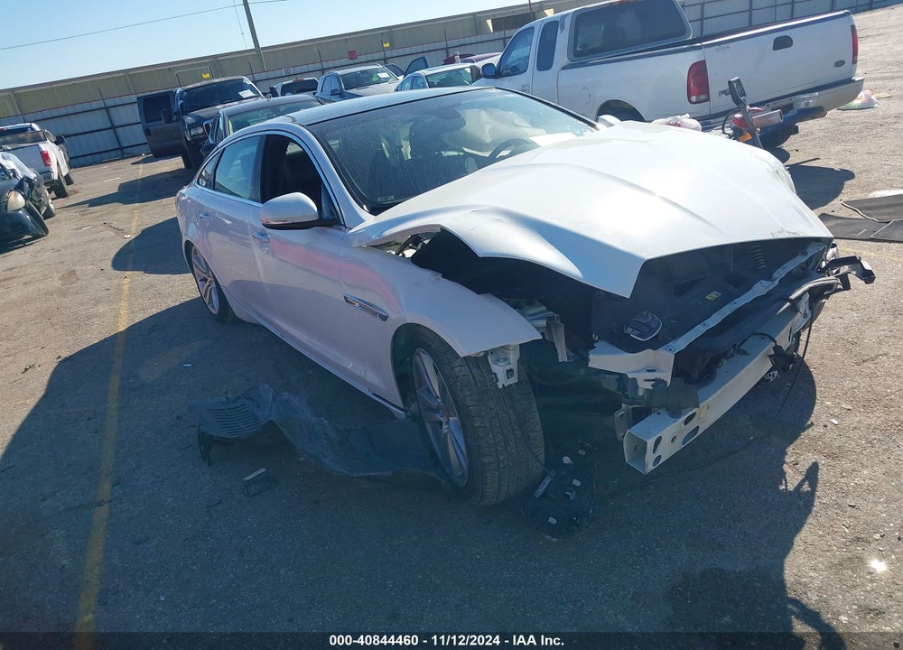 2015 JAGUAR XJ XJL PORTFOLIO VIN: SAJWA2GZ6F8V79921