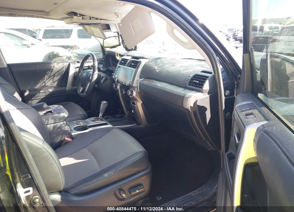2020 TOYOTA 4RUNNER SR5 PREMIUM VIN: JTEZU5JR2L5224525