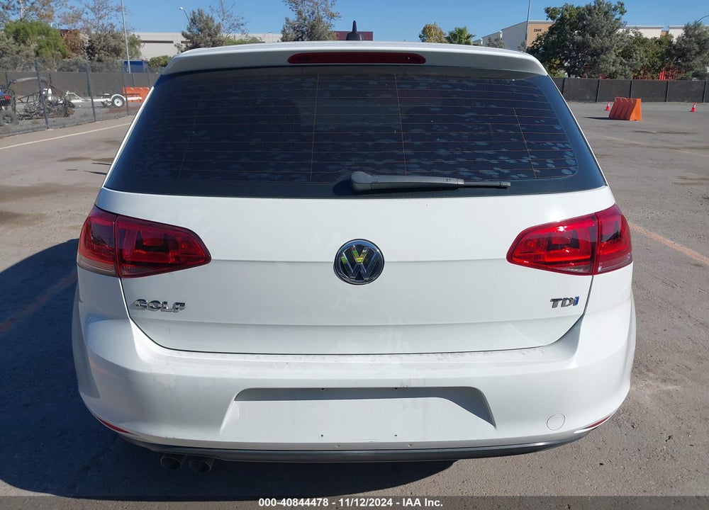 2015 VOLKSWAGEN GOLF TDI S 4-DOOR VIN: 3VW2A7AU7FM069920