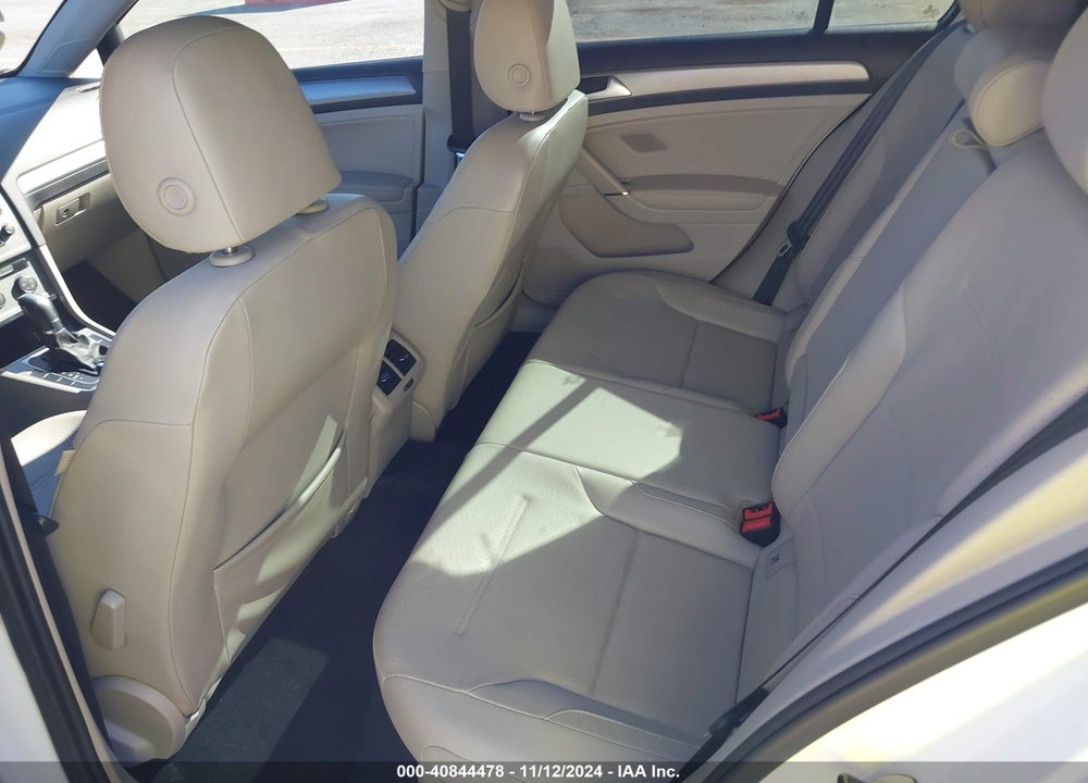 2015 VOLKSWAGEN GOLF TDI S 4-DOOR VIN: 3VW2A7AU7FM069920