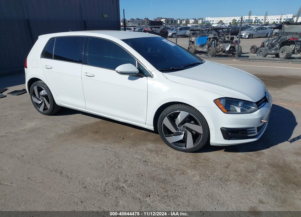 2015 VOLKSWAGEN GOLF TDI S 4-DOOR VIN: 3VW2A7AU7FM069920