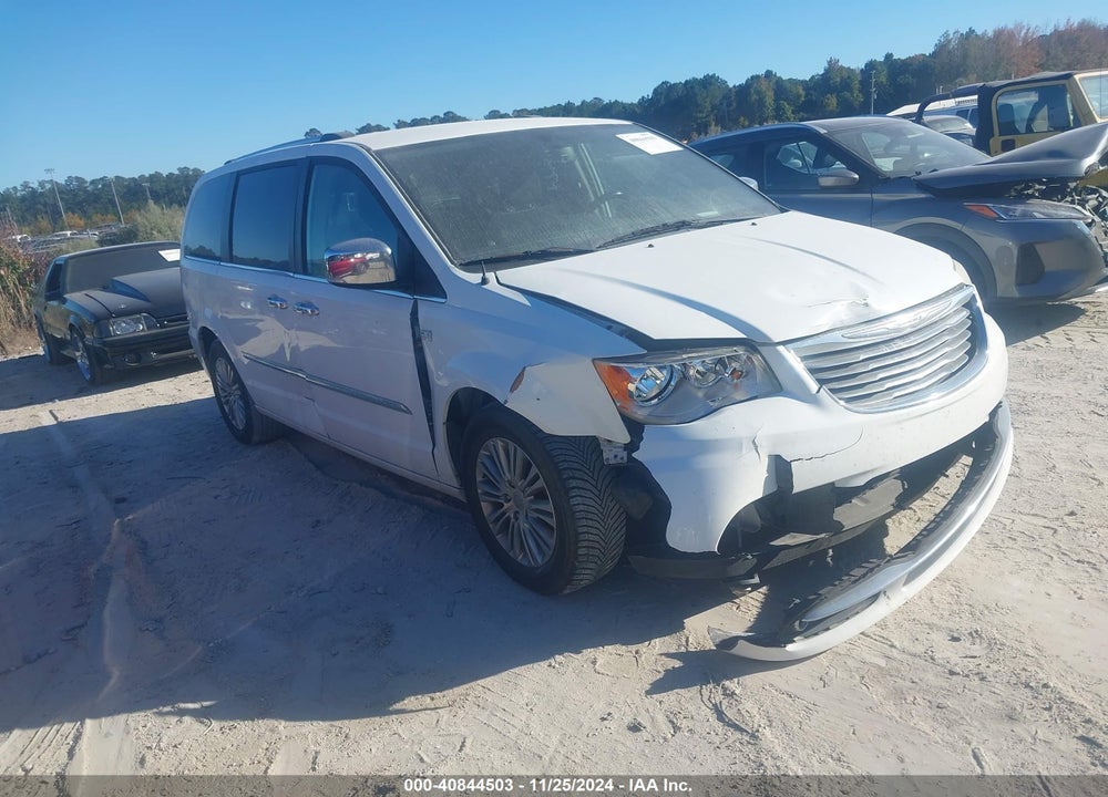 2014 CHRYSLER TOWN & COUNTRY TOURING-L 30TH ANNIVERSARY VIN: 2C4RC1CG0ER224573