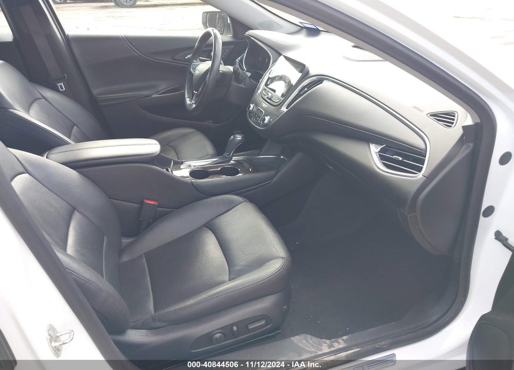 2020 CHEVROLET MALIBU VIN: 1G1ZE5SX6LF132013