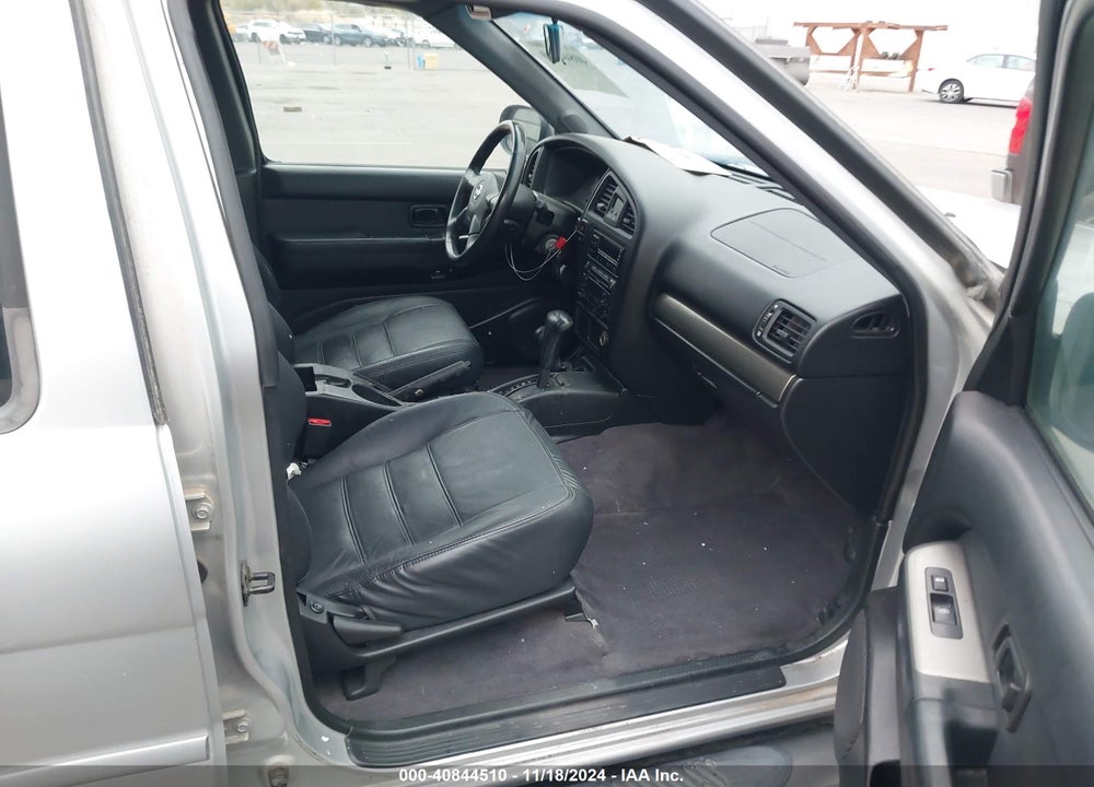 2003 NISSAN PATHFINDER SE VIN: JN8DR09Y23W815712