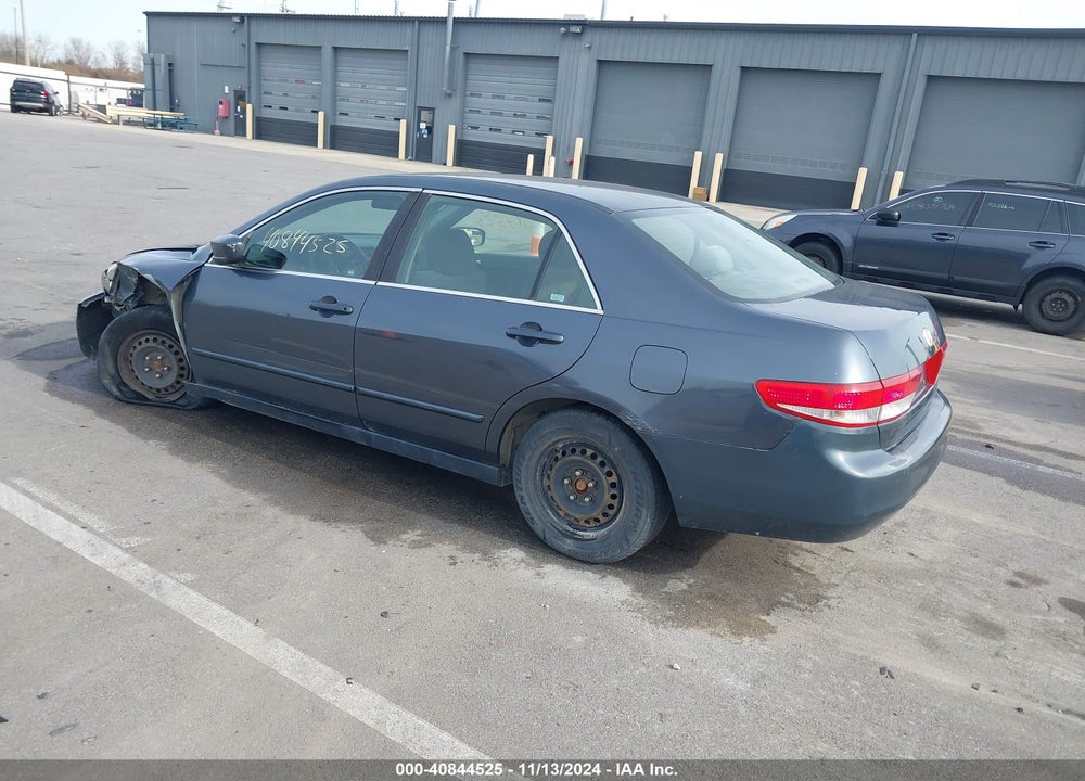 2003 HONDA ACCORD 2.4 LX VIN: JHMCM55303C007551