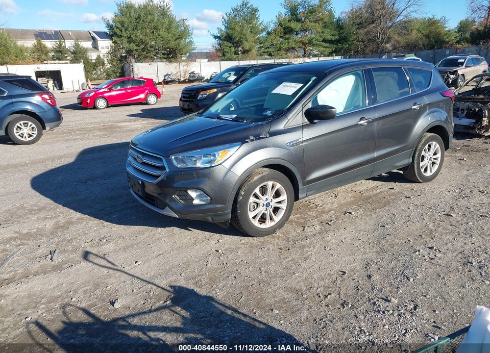 2019 FORD ESCAPE SE VIN: 1FMCU9GD8KUA10250