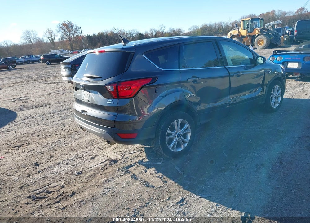 2019 FORD ESCAPE SE VIN: 1FMCU9GD8KUA10250