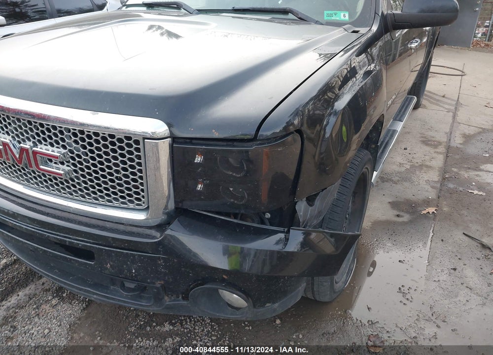 2008 GMC SIERRA 1500 DENALI VIN: 2GTEK638X81330247