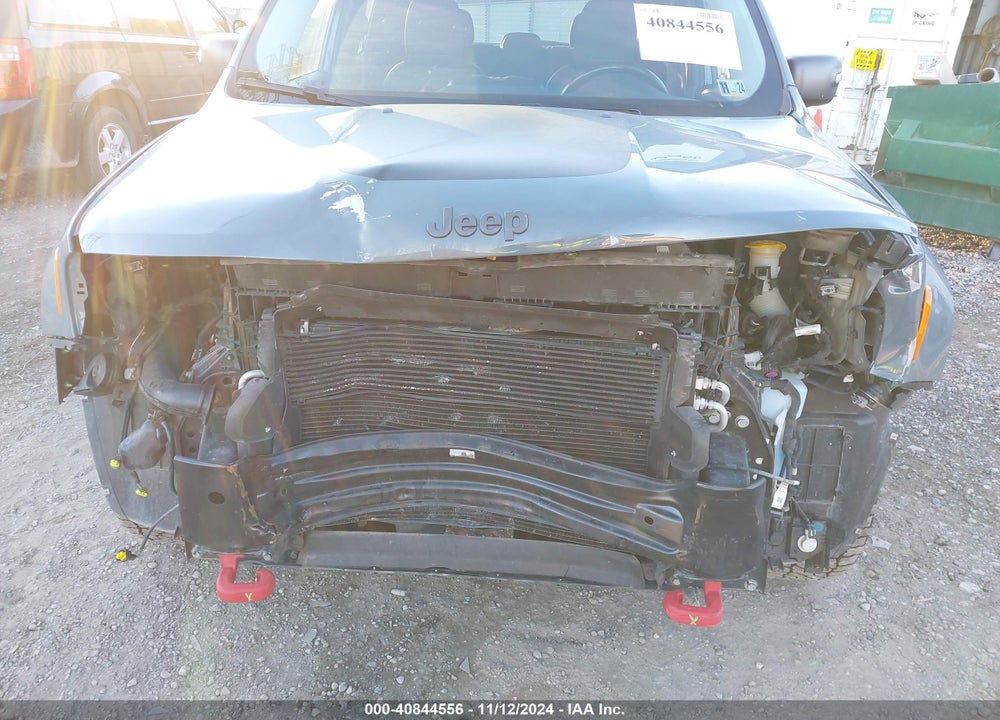 2017 JEEP RENEGADE TRAILHAWK 4X4 VIN: ZACCJBCB5HPE68945