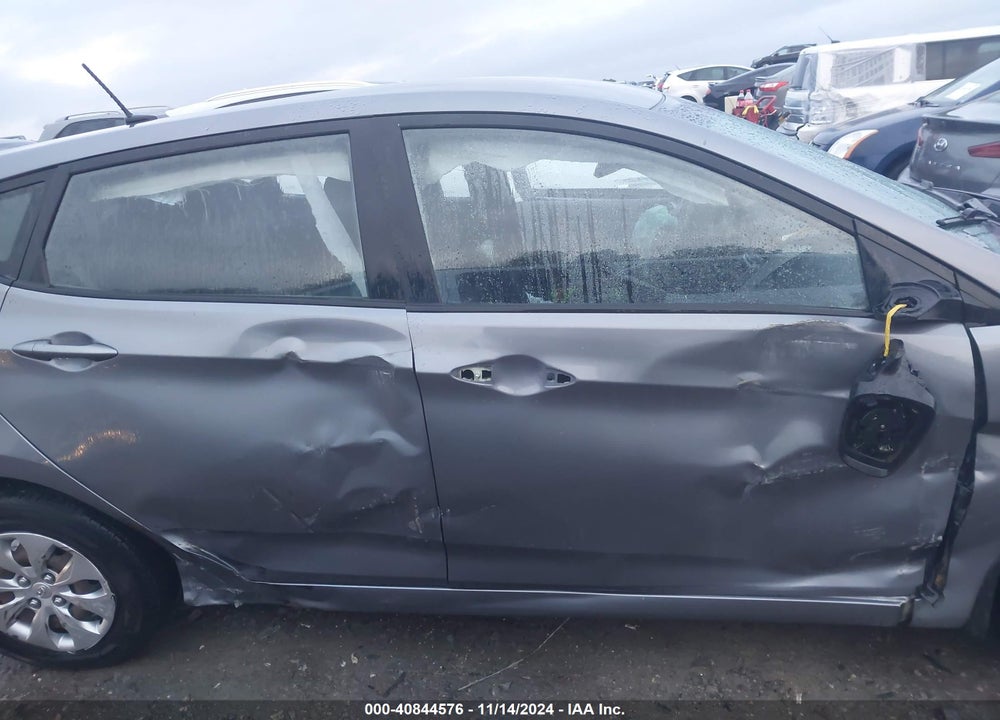 2016 HYUNDAI ACCENT SE VIN: KMHCT5AE1GU281185