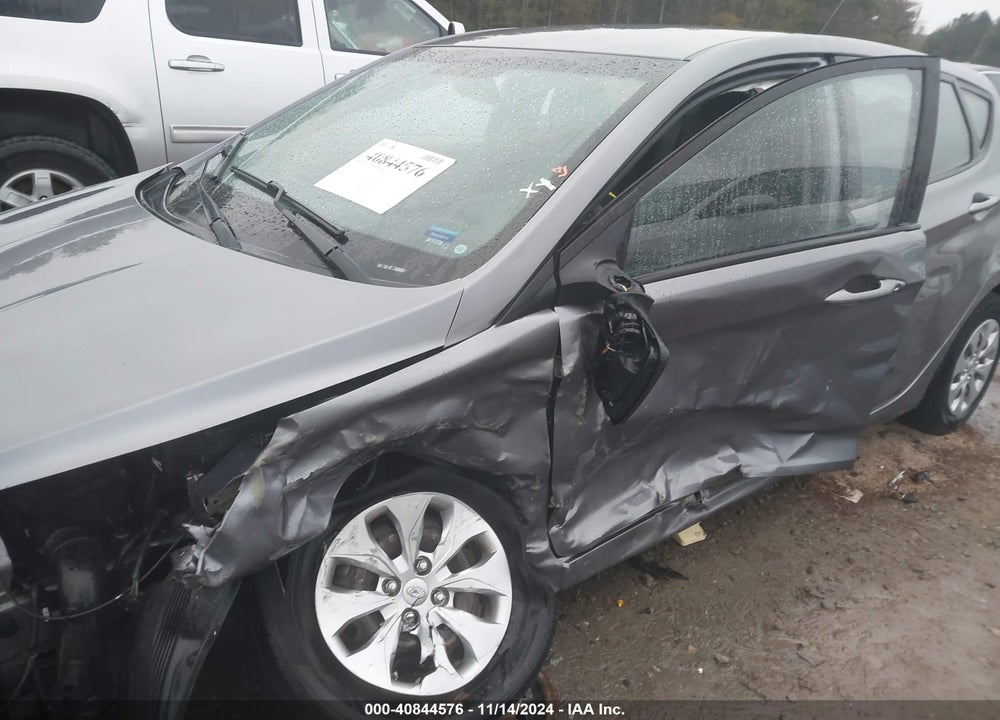 2016 HYUNDAI ACCENT SE VIN: KMHCT5AE1GU281185