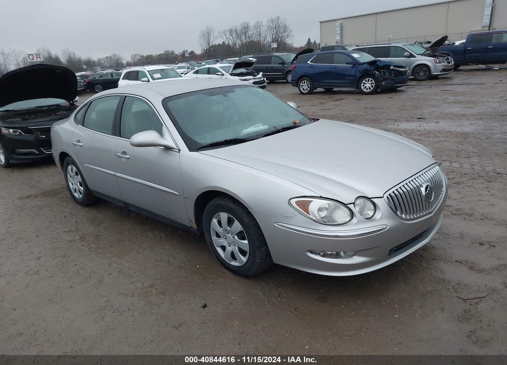 2008 BUICK LACROSSE CX VIN: 2G4WC582781267572