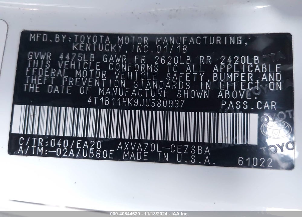 2018 TOYOTA CAMRY SE VIN: 4T1B11HK9JU580937