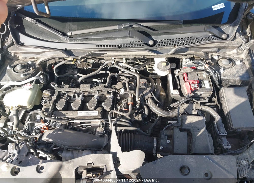2019 HONDA CIVIC EX VIN: 19XFC1F33KE005499