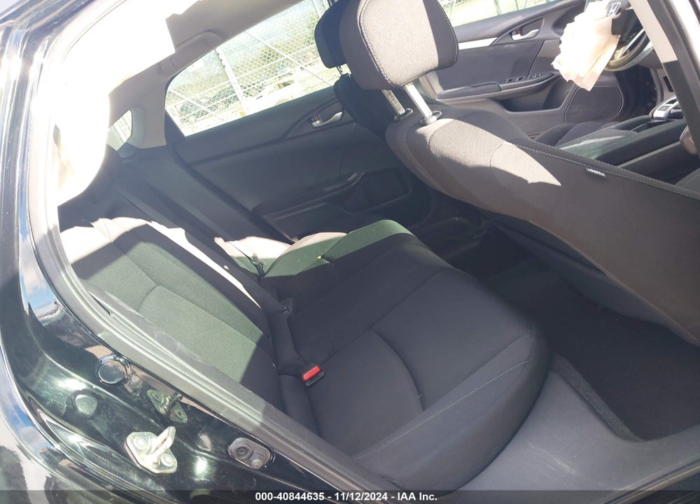 2019 HONDA CIVIC EX VIN: 19XFC1F33KE005499