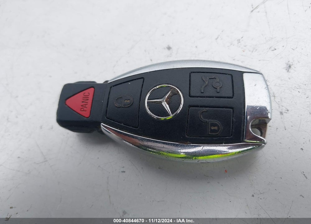 2008 MERCEDES-BENZ R 350 VIN: 4JGCB56E18A063844
