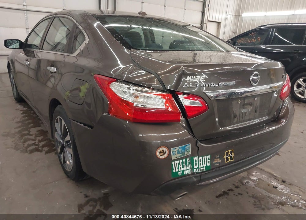 2017 NISSAN ALTIMA 2.5 SV VIN: 1N4AL3AP4HC200162