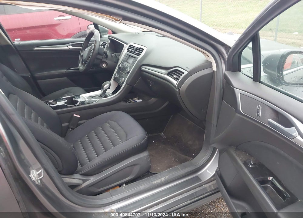2014 FORD FUSION SE VIN: 3FA6P0H78ER306111