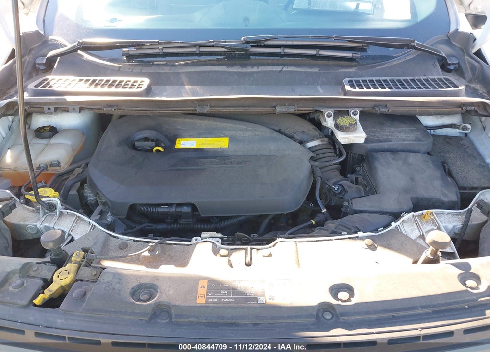 2015 FORD ESCAPE SE VIN: 1FMCU9GX8FUC13459