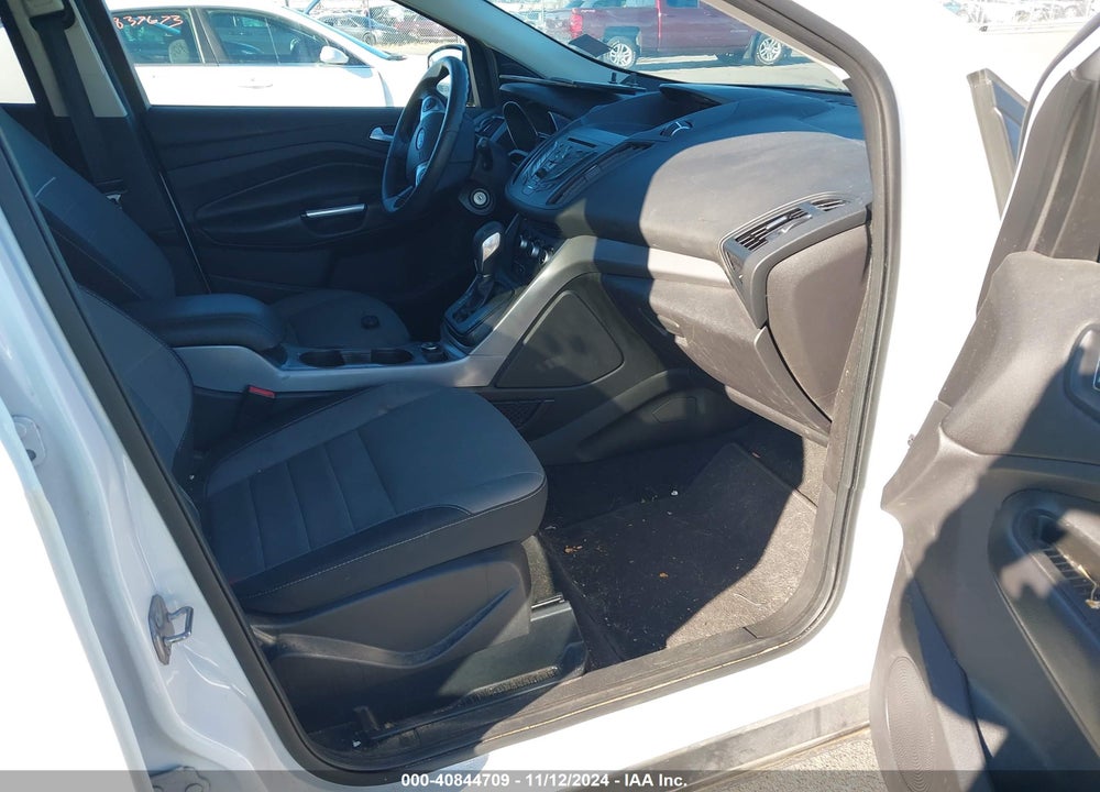 2015 FORD ESCAPE SE VIN: 1FMCU9GX8FUC13459