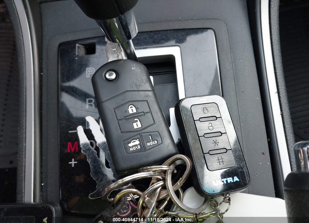 2009 MAZDA 6 I SPORT/I TOURING VIN: 1YVHP81A995M17812
