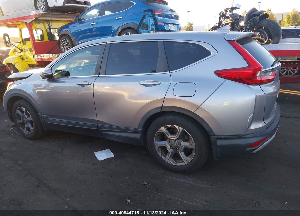 2017 HONDA CR-V EX VIN: 7FARW1H50HE018432