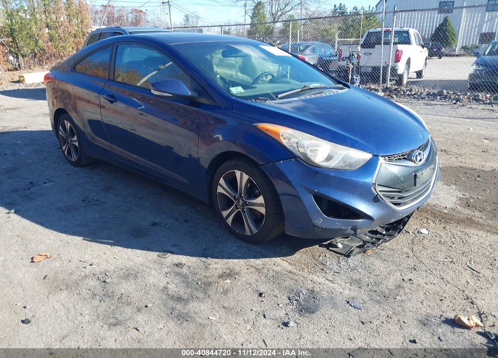 2013 HYUNDAI ELANTRA SE VIN: KMHDH6AE3DU004769