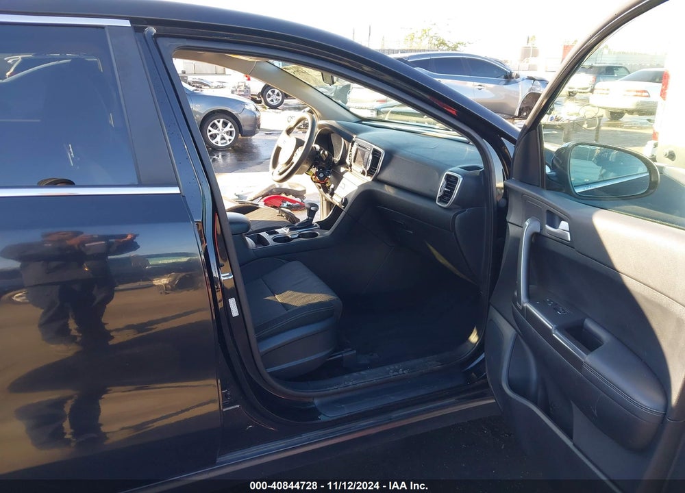 2017 KIA SPORTAGE LX VIN: KNDPM3AC2H7150076