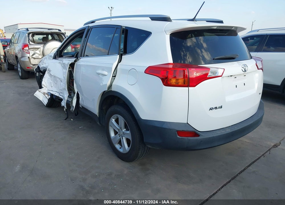 2013 TOYOTA RAV4 XLE VIN: 2T3WFREV6DW017212
