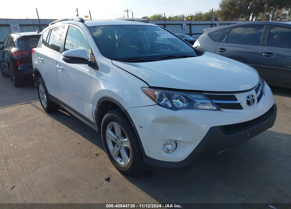2013 TOYOTA RAV4 XLE VIN: 2T3WFREV6DW017212