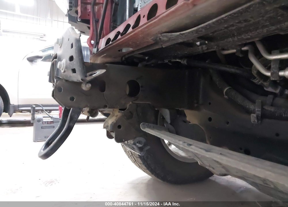 2023 CHEVROLET SILVERADO 1500 4WD STANDARD BED LT VIN: 3GCUDDED4PG333672