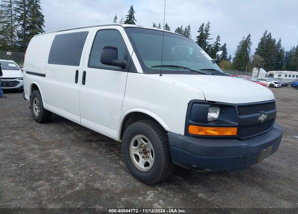 2006 CHEVROLET EXPRESS WORK VAN VIN: 1GCFH15T761131862