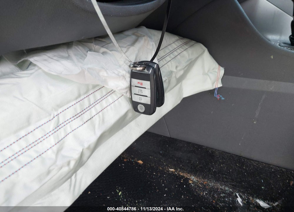 2019 KIA NIRO LX VIN: KNDCB3LC7K5356935