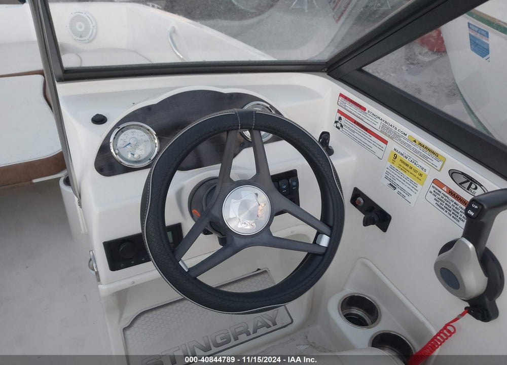 2023 STINGRAY BOAT VIN: PNYUS2SEL223