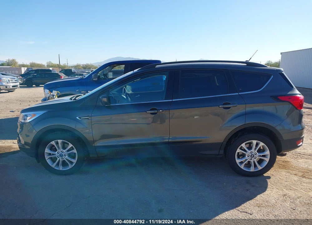 2019 FORD ESCAPE SEL VIN: 1FMCU9HD6KUC55479